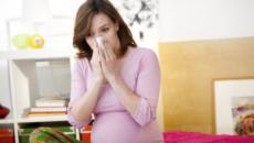 Tablete proti kašlju med nosečnostjo: težave pri izbiri